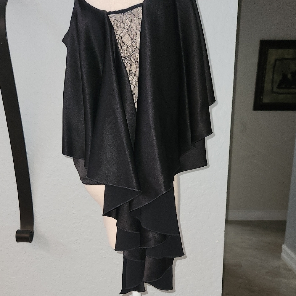 Alice + Olivia Black Draped Elegant Top - Picture 2 of 6